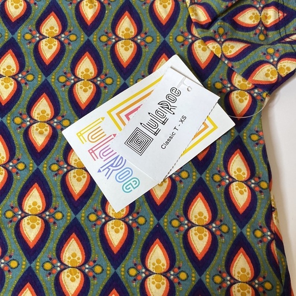 NWT LuLaRoe Classic T XS - Picture 6 of 10